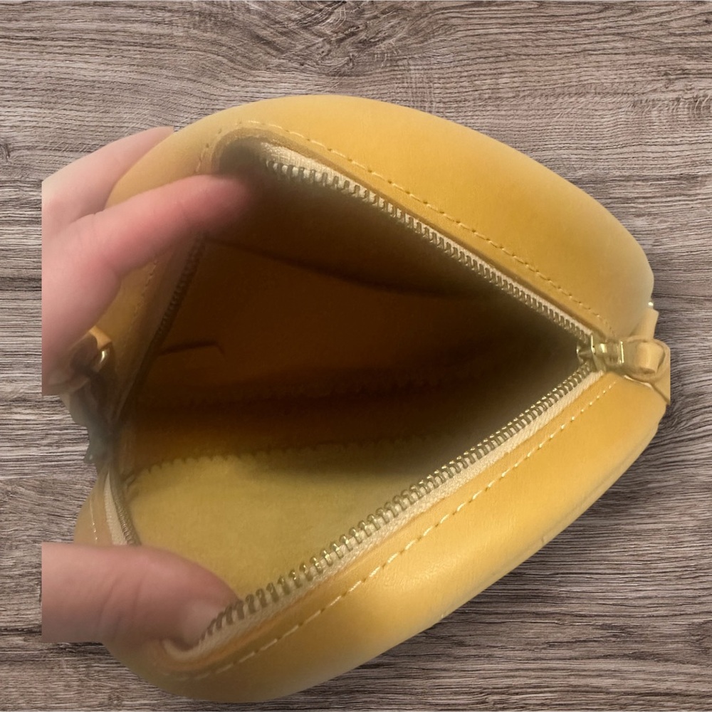 🦄 Portland Leather Limited Edition Folklore Large Circle in Sunflower! - Picture 4 of 5